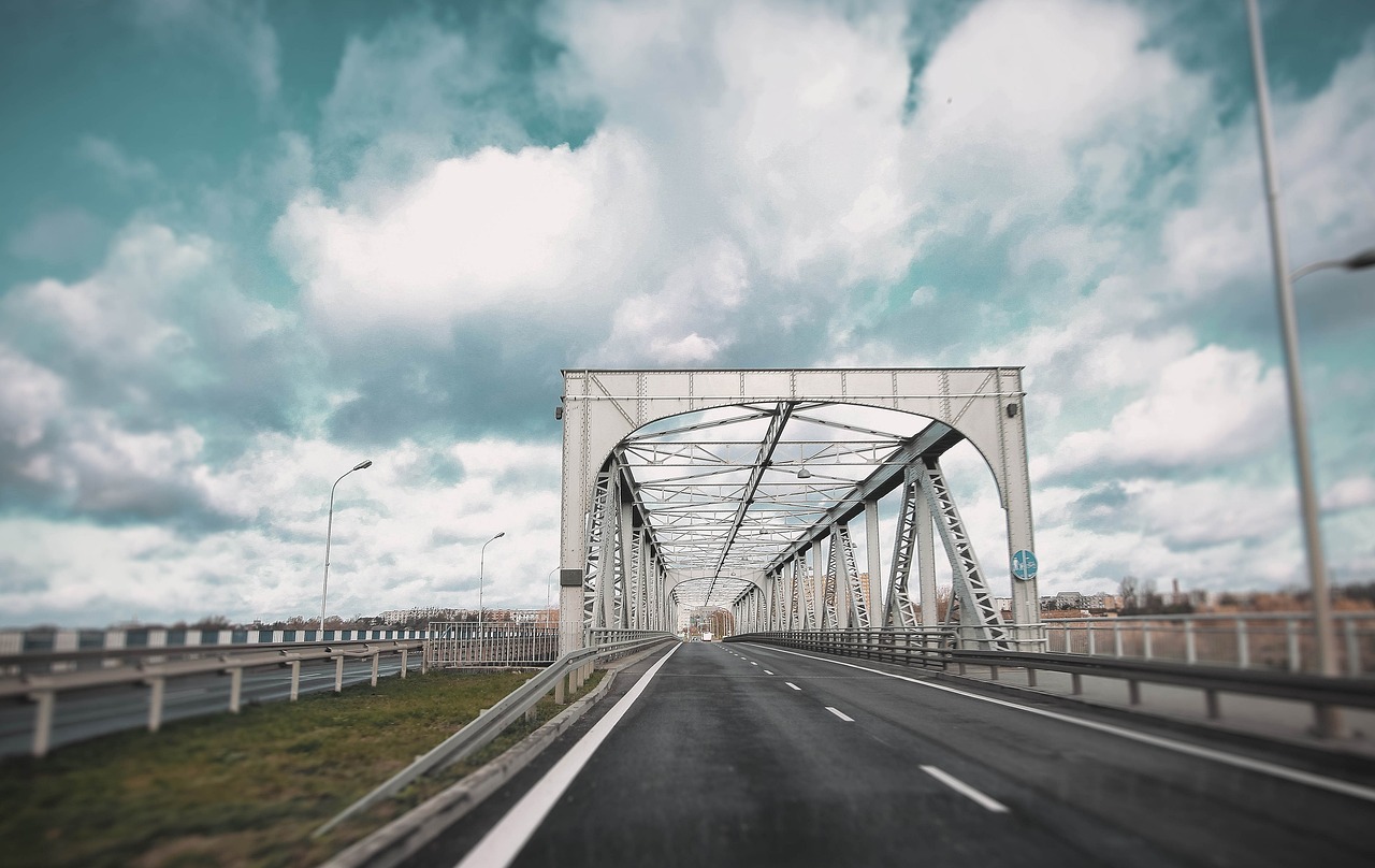 最新道路運輸管理條例重塑行業(yè)生態(tài)，推動高質(zhì)量發(fā)展