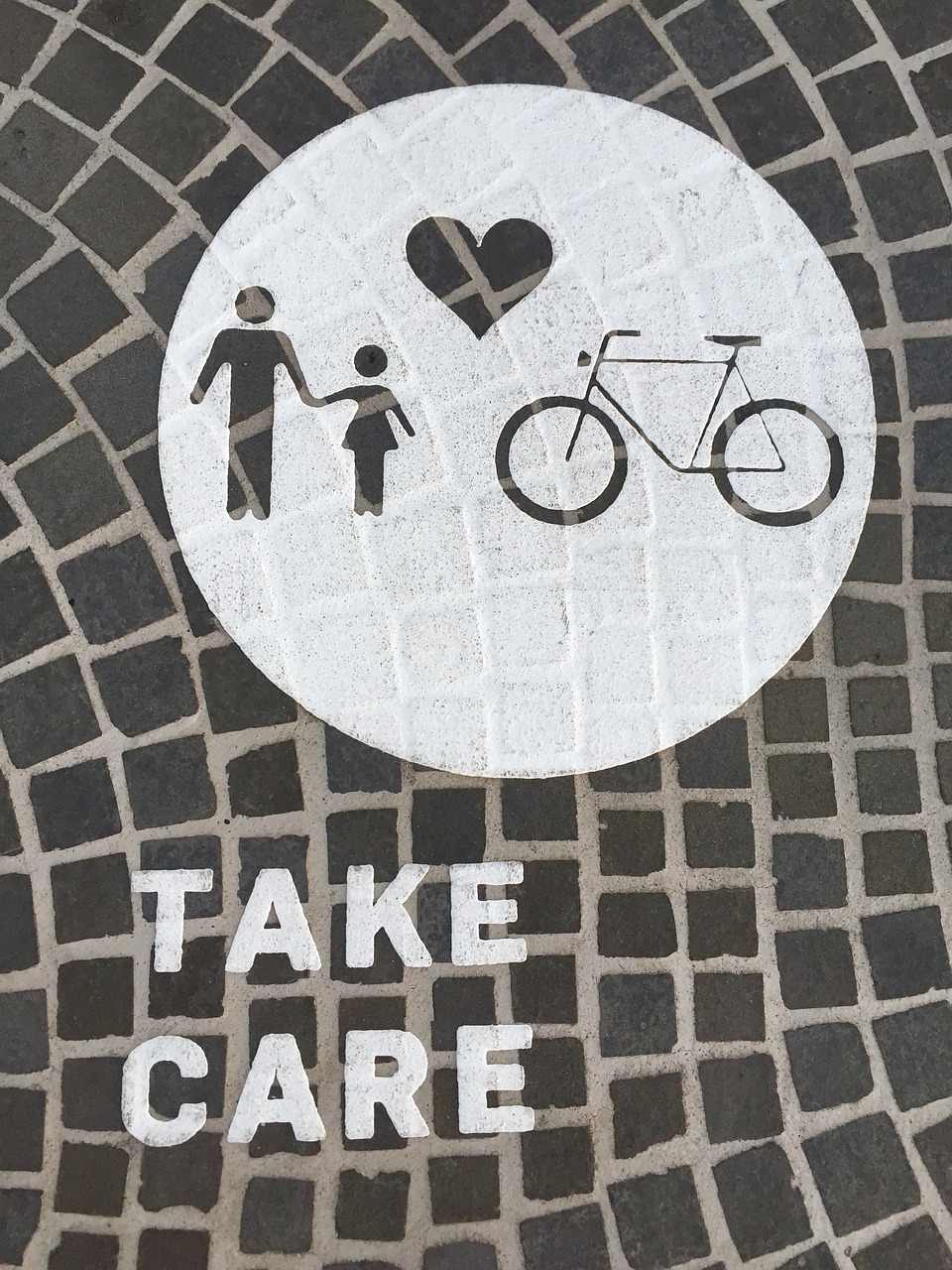 小小龍貓島最新破解版的探討與警示，游戲安全需謹慎對待