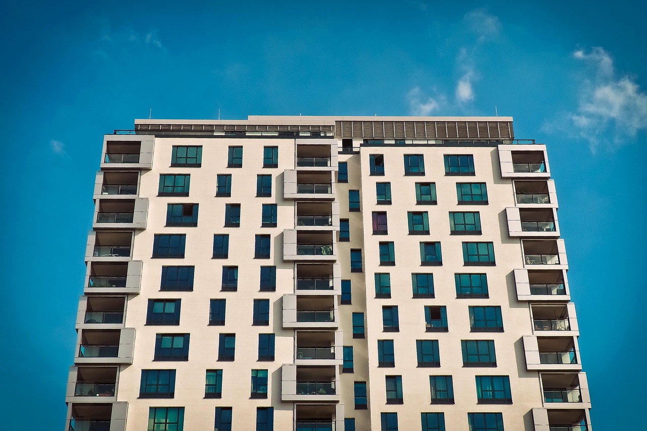 湛江中心大廈邁向新時代的標(biāo)志性建筑最新進展揭秘！